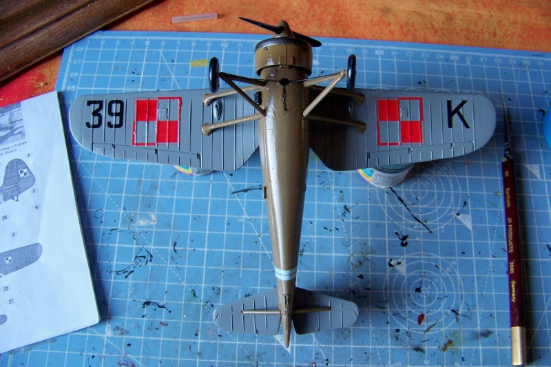 1/48 PZL P-11c: 121 Eskadra Mysliwska, III/2 Pulk Lotniczy 1/48 (Mirage)Fil Rouge 2020 Terminé en pg 4 - Page 3 100_7816