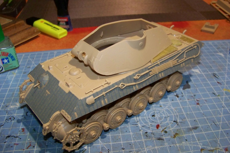 1/35 Sd.Kfz. 182 Panzer VI Ausf. B Porsche ( Meng ) 100_8138