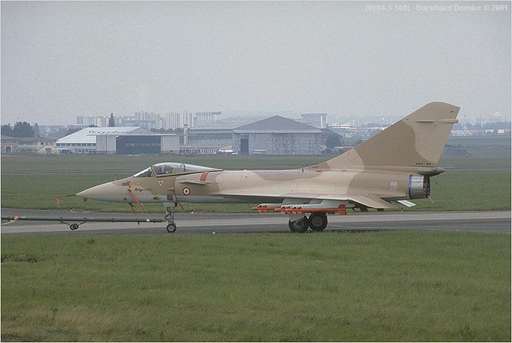 Fil rouge 2022 / Dassault * Mirage 4000 [Modelsvit 1/72] - Page 2 A9b4c710