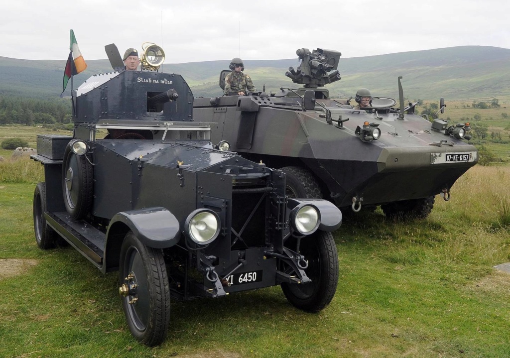 1/35 Rolls Royce British Armored Car Meng Rolls-11
