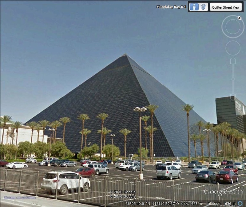 Luxor, Mandalay Bay & MGM Grand à Las Vegas, Nevada - Etats-Unis V110