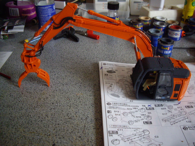 Hitachi Doppel-Arm-Arbeitsmaschine, Hasegawa 1:35 02810
