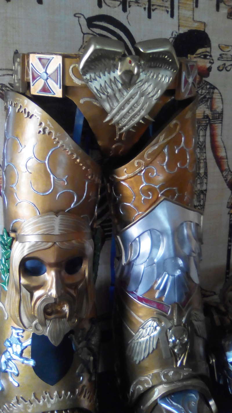 [TERMINE] warhammer 40k cosplay : l'armure de l'Empereur-Dieu de l'humanité - Page 27 Img_2018