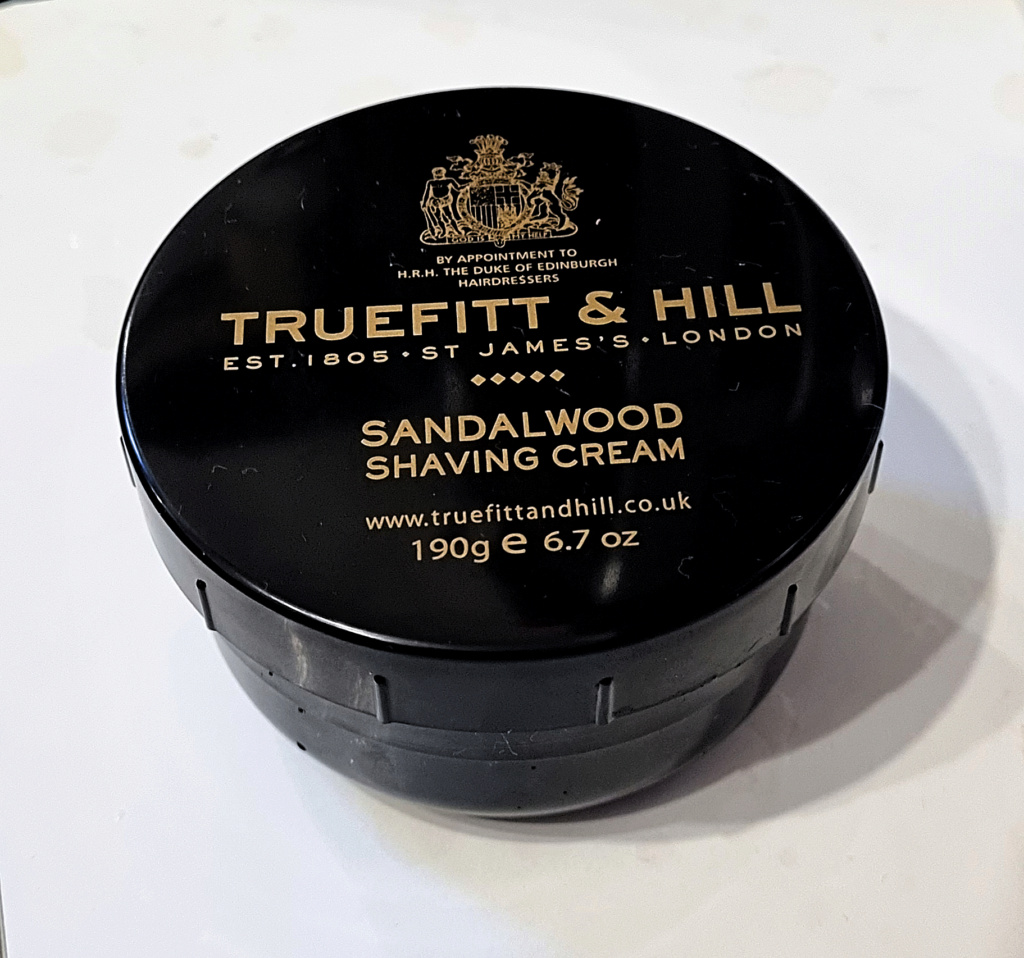 Crème à raser Truefitt & Hill - Page 3 20230938