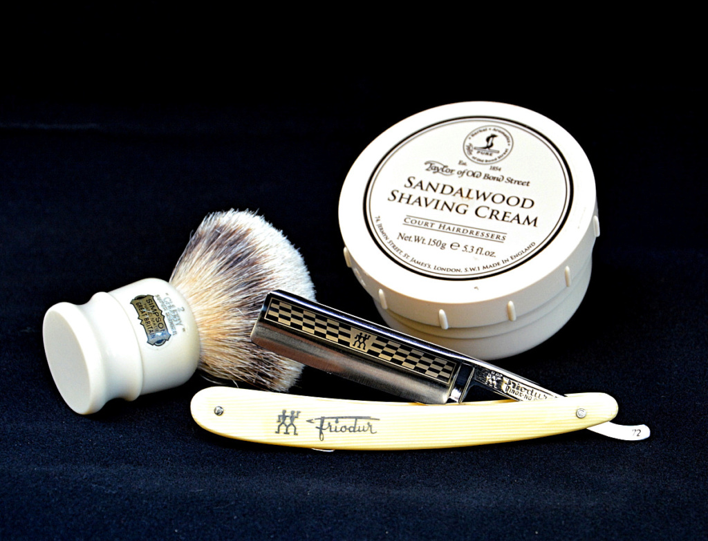 Shave of the Day / Rasage du jour - Page 38 Henkel61