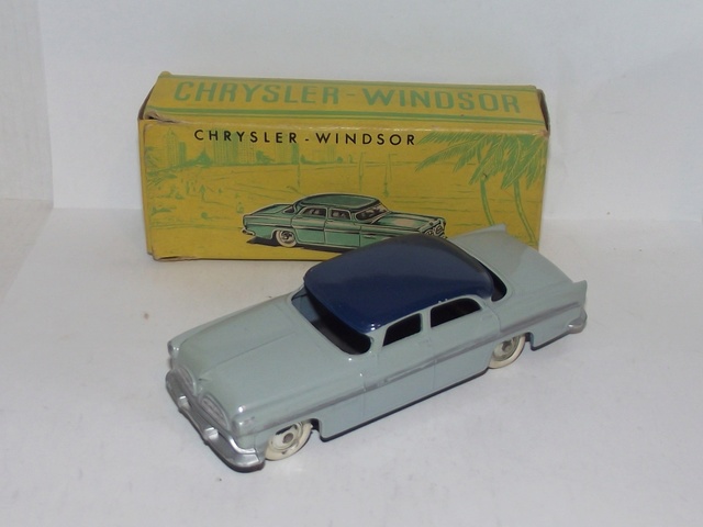 C.I.J. Ref.: 3/15 - Chrysler Windsor 3_15_c10