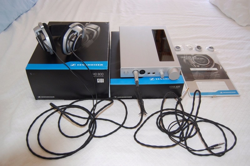 [Ritirato - Ampli venduto] - (BA+SPED) Vendo sistema Sennheiser: cuffia HD800 + ampli HDVA600 + cavo cuffia bilanciato CH800S 210