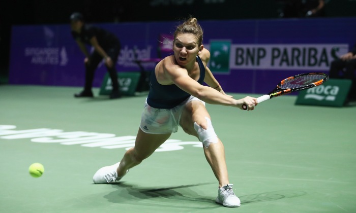 it was a nightmare evening for Simona Halep in Singapore Gettyi10