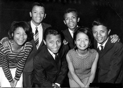  Un groupe des années 1960. A_s11