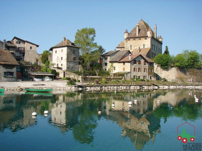 Par ordre alphabétique, des villes et des villages . - Page 13 A_yvoi10