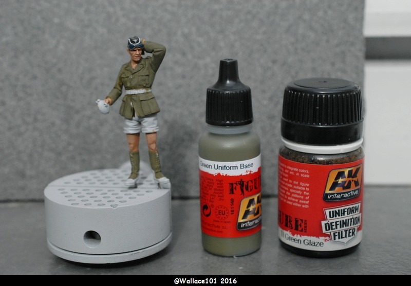 Afrika Korps AFV Commander (Verlinden Tamiya Bronco ... 1/35) Fini! - Page 2 Dsc_0623