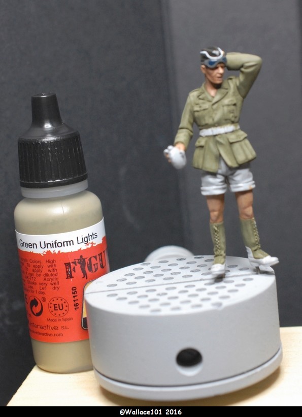 Afrika Korps AFV Commander (Verlinden Tamiya Bronco ... 1/35) Fini! - Page 2 Eclair14