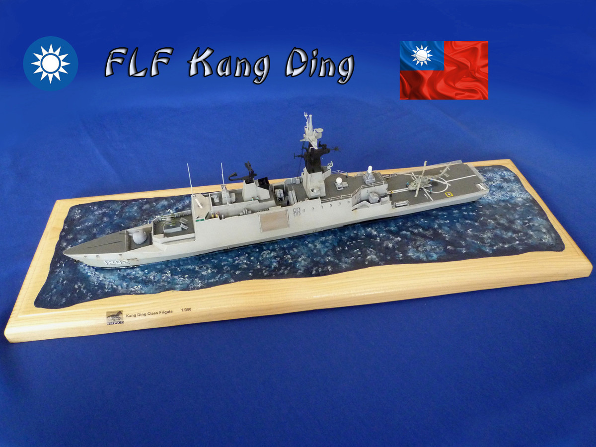 Kang Ding FLF Bronco 1/350 par Dagornson Kang_d24