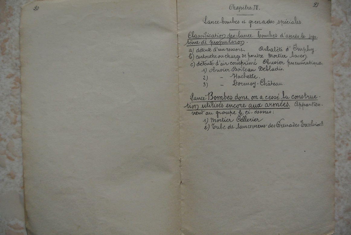 Manuel récapitulatif sur les engins de tranchées - février 1916  Dsc_3911