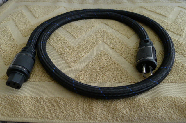 PS Audio PerfectWave AC5 Power Cable (Used) SOLD P1120937