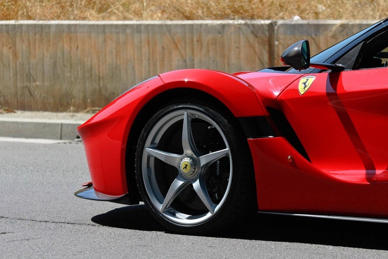 2013 - [Ferrari] LaFerrari [F150] - Page 26 Laferr12