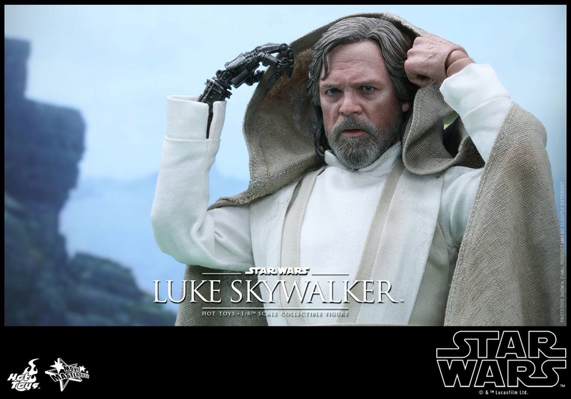 Star Wars The Force Awakens : Luke Skywalker (Hot Toys) X220