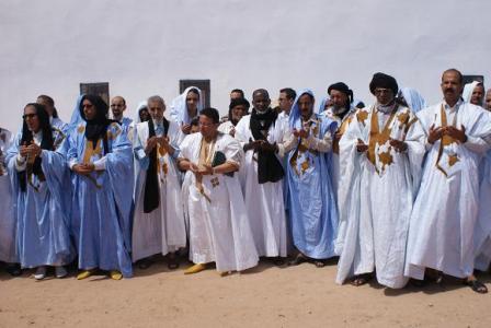 قبيلة اولاد الدليم بالصحراء المغربية تنظم الملتقى الأول لزاوية ابراهيم ولد أحنان 13979310