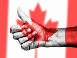 كندا تعلن عن مزايا جديدة للطلاب الوافدين والباحثين عن عمل Canadi10