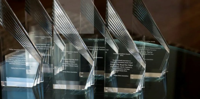 فتح باب الترشيح لجوائز الصحافة الإلكترونية Captu120