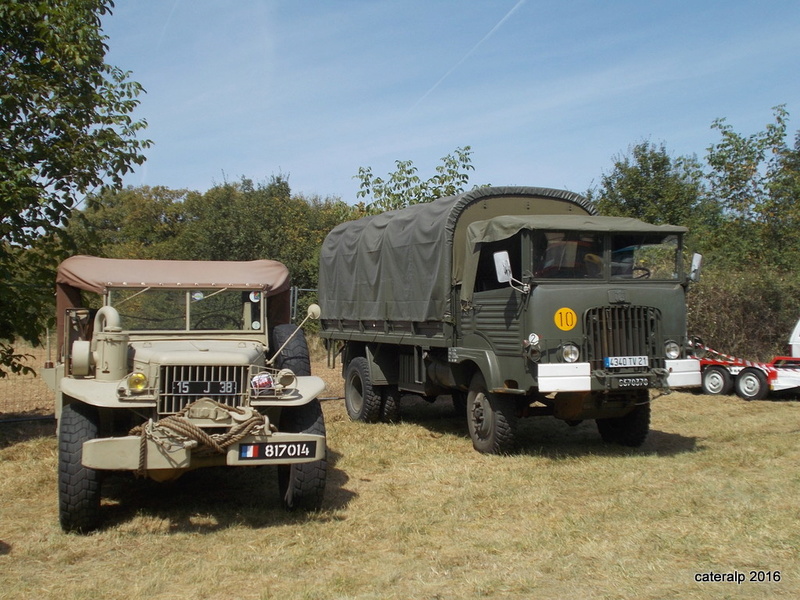 Rassemblement vehicules anciens de Vernas ( Isère) Vernas55