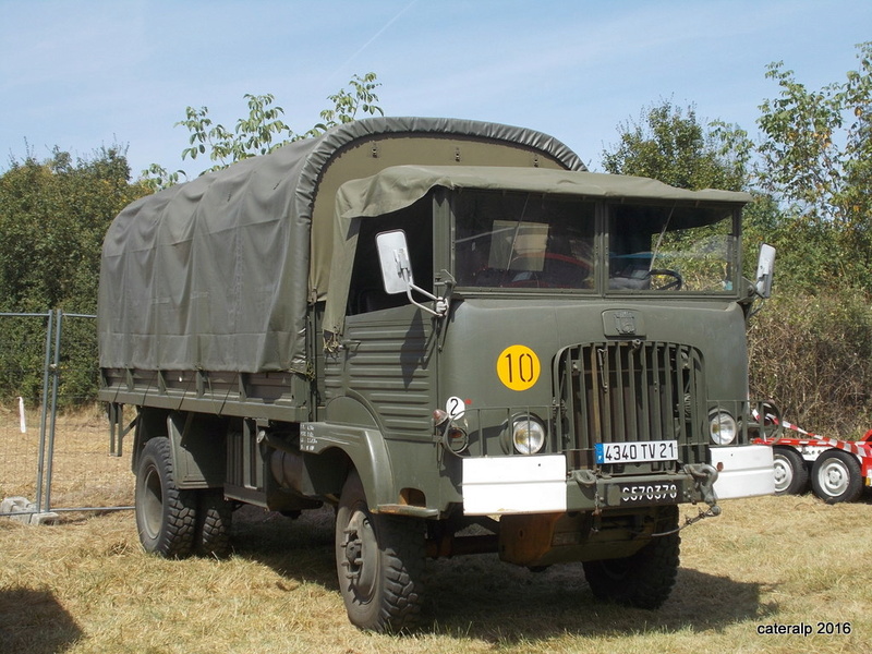 Rassemblement vehicules anciens de Vernas ( Isère) Vernas56