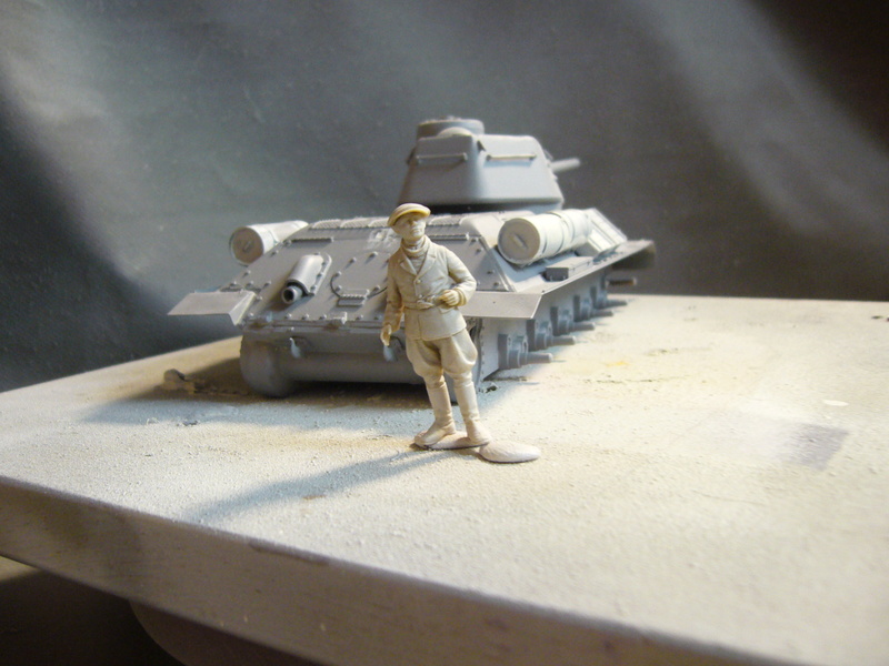 Char T34/76 + figs Tamiya 1/35 et tour. micro style design + dio patross  - Page 3 P1030821