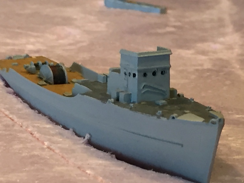 Diorama: Le cuirassé Jean Bart à Toulon en 1955 (1/400 eme) - Page 6 Img_0019