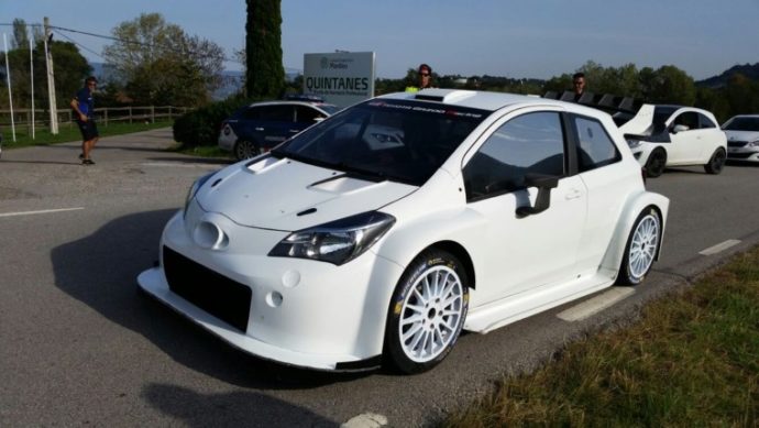 la Yaris WRC  Carpediem edition... Yaris-10