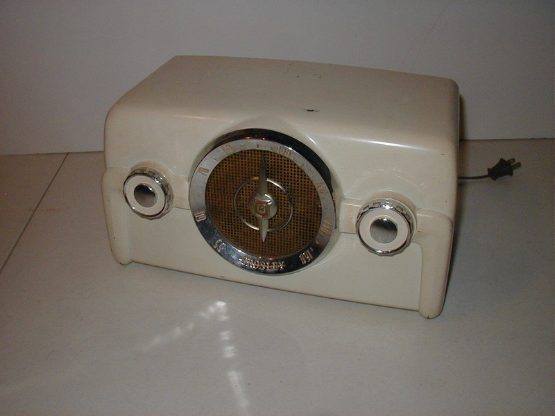 CROSLEY Radio modèle 10-137 - 1950 426
