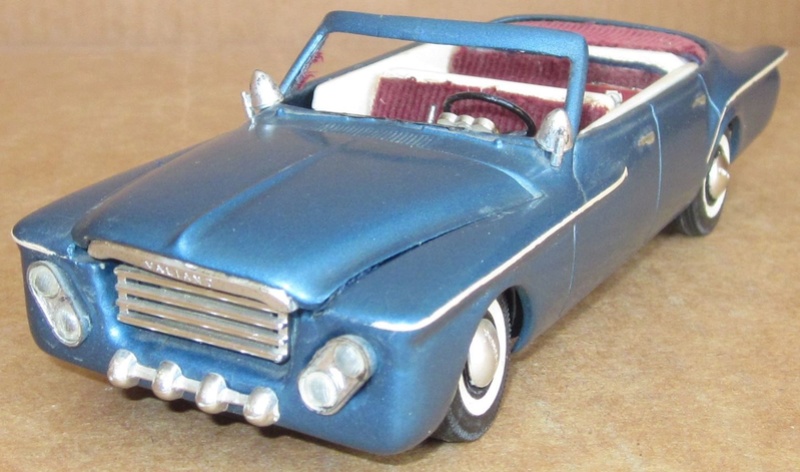 Vintage built automobile model kit survivor - Hot rod et Custom car maquettes montées anciennes - Page 7 734