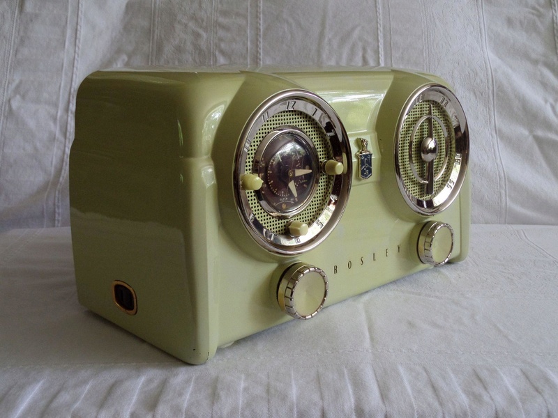 Crosley Radio and: D-25 11-120  - 1951 R-000210
