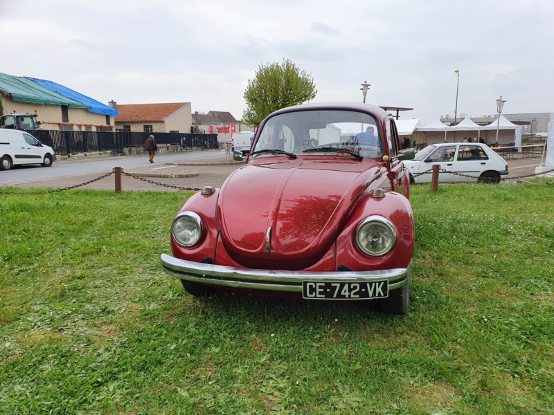 Rassemblement ,journée nationale des Vehicules d'époque a Montmirail 51. 20220199