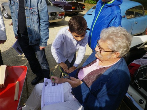 6ème Rallye du Rendez-Vous de la Reine le 18 septembre 2016 - Page 3 Dim18s26