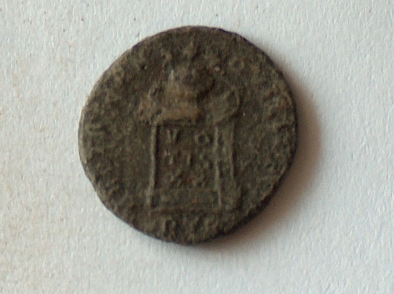 Nummus de Constantin 1ier  46 46f10