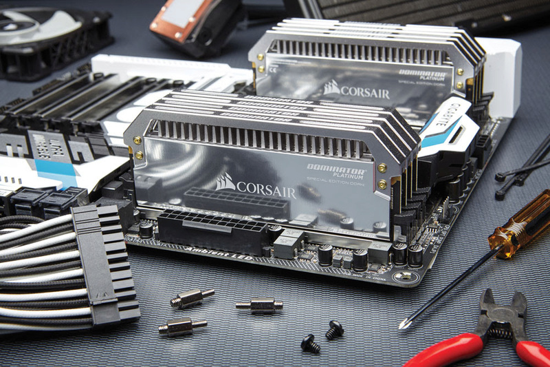 Dominator Platinum Special Edition DDR4 Unname10