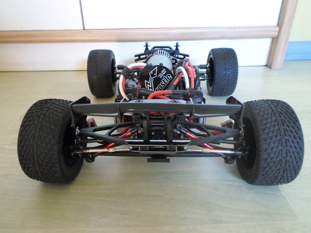 E-Revo's 1/16 Brushless 3S (380/540) - Page 14 710