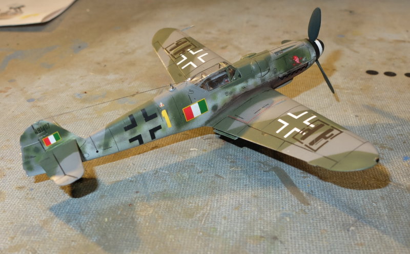 Messerschmitt Bf 109G-4/R6, G14 et G14/AS - [AZ Model] 1/72 - Page 3 Bf_10928