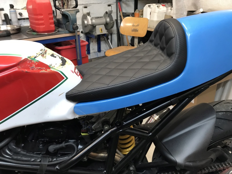 Projet ST2 / Café Racer - Page 8 Img_3112