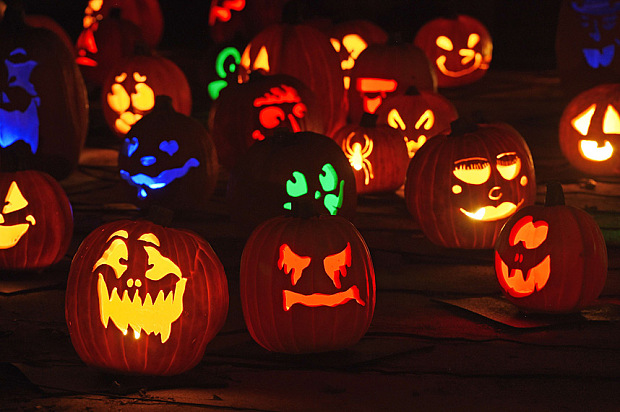 Halloween Time:  Are These The Most Scariest Halloween Poems?? 610