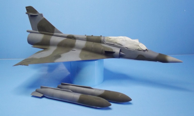 MIRAGE 2000 N 1/4 Dauphiné (Kinetic 1/48) - Page 2 Dscf4685