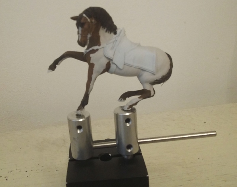 Cavalier sudiste KINGS FIGURINES Cheval10