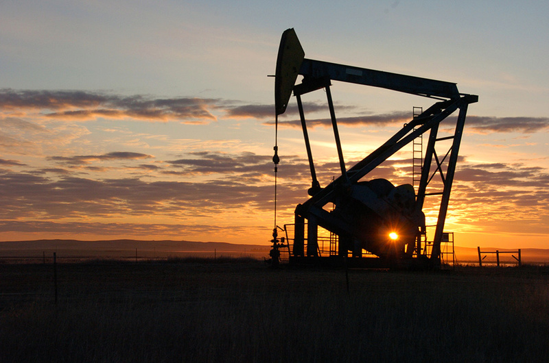 Цены на нефть упали из-за разногласий внутри ОПЕК Image230