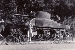 Half Track et M4A2 sur ibé Paris010