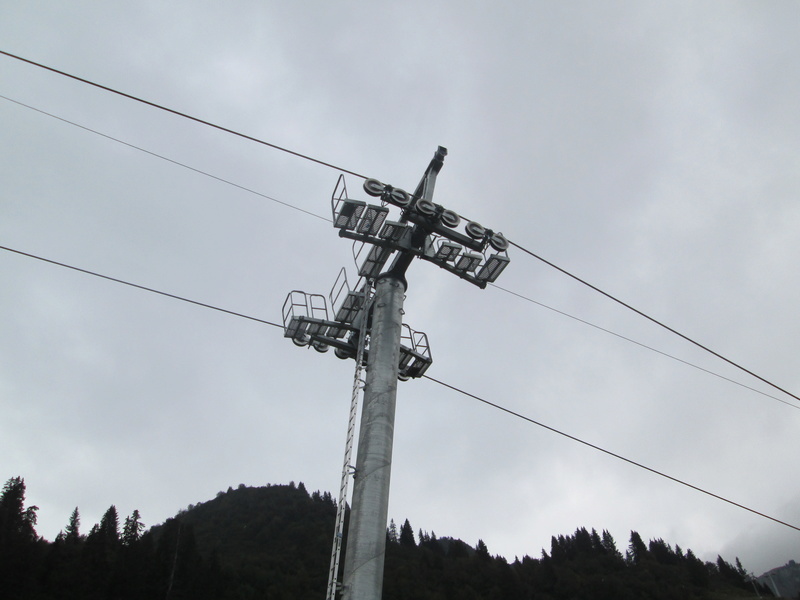 Construction de télésièges dans le domaine "Diablerets-Villars-Gryon (Suisse)" - Page 2 Img_1771