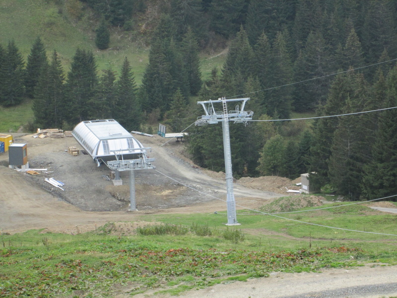 Construction de télésièges dans le domaine "Diablerets-Villars-Gryon (Suisse)" - Page 2 Img_1776