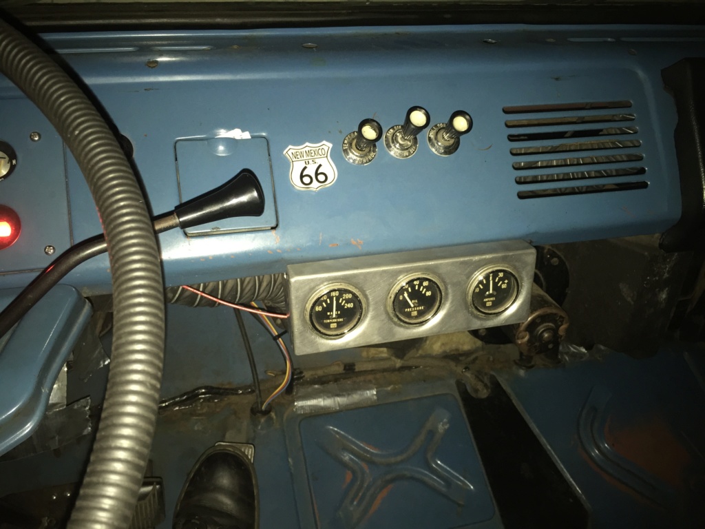 1967 Ford Econoline Super Van Img_8010