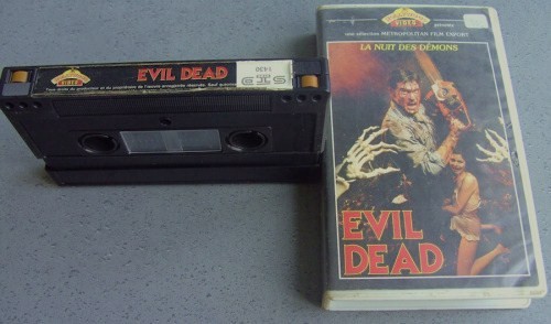 Evil Dead (Format v2000) Deadev10