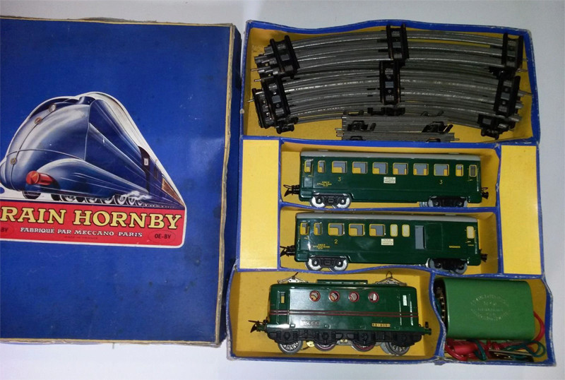 Coffret Hornby le Mistral Le_mis10