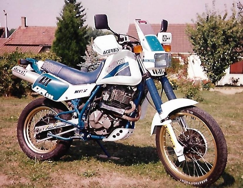 Nos anciennes motos... - Page 4 Dr11